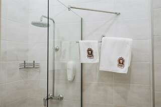 Гостиница Сибирский Сафари клуб Красноярск Стандартный двухместный номер с 1 кроватью или 2 отдельными кроватями-3