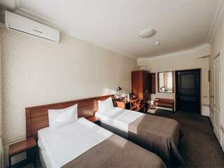 Гостиница Сибирский Сафари клуб Красноярск Стандартный двухместный номер с 1 кроватью или 2 отдельными кроватями-10