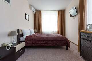 Гостиница Сибирский Сафари клуб Красноярск Стандартный номер улучшенный (с 1 или 2 раздельными кроватями)-5