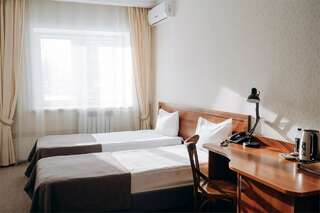 Гостиница Сибирский Сафари клуб Красноярск Стандартный двухместный номер с 1 кроватью или 2 отдельными кроватями-9